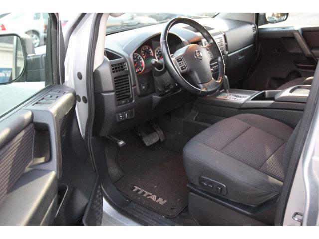 Nissan Titan 2008 photo 2