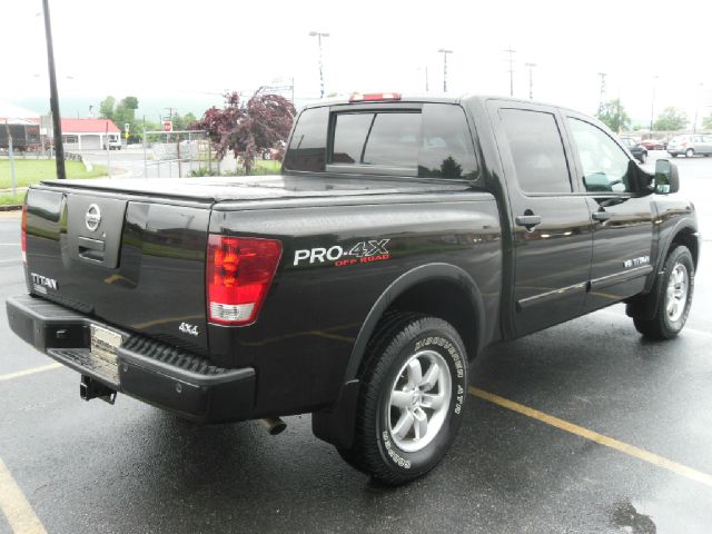 Nissan Titan 2009 photo 13