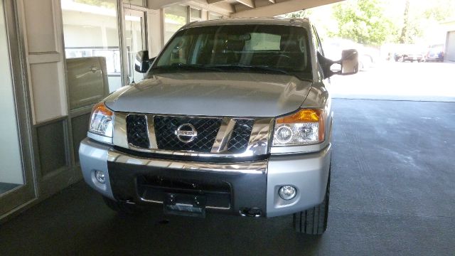 Nissan Titan 2009 photo 20