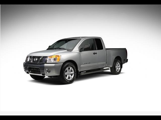 Nissan Titan 2010 photo 1