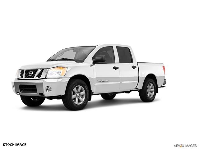 Nissan Titan 2011 photo 2