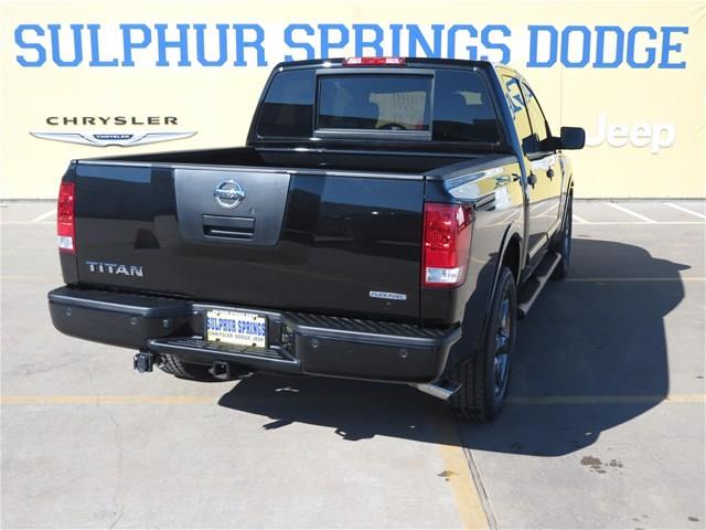 Nissan Titan 2012 photo 20