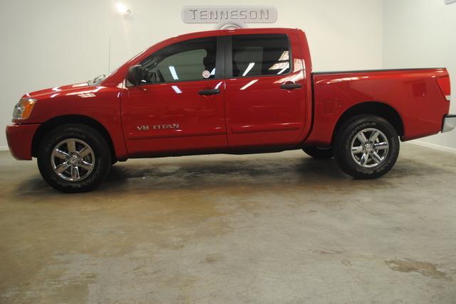 Nissan Titan 2012 photo 7