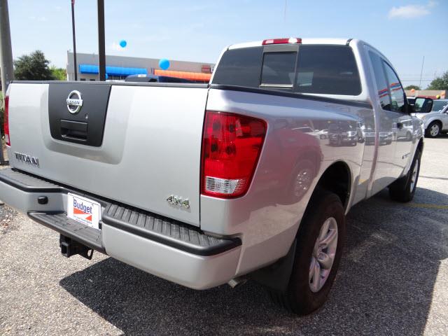 Nissan Titan Unknown Pickup Truck