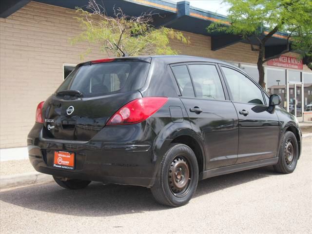 Nissan Versa 2007 photo 4