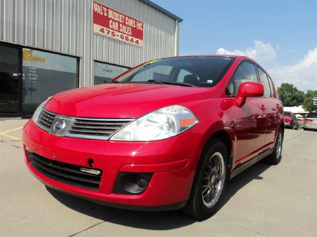 Nissan Versa 2007 photo 3