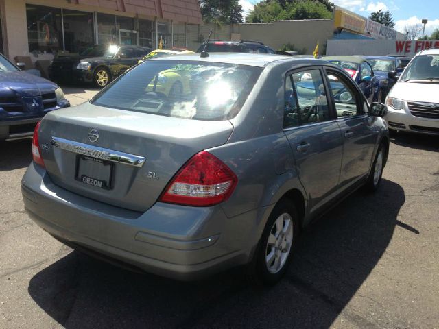 Nissan Versa 2007 photo 4