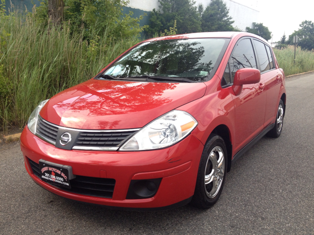 Nissan Versa 2007 photo 3