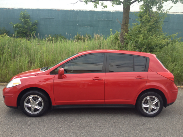 Nissan Versa 2007 photo 4