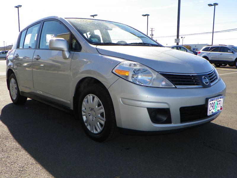 Nissan Versa 2007 photo 3