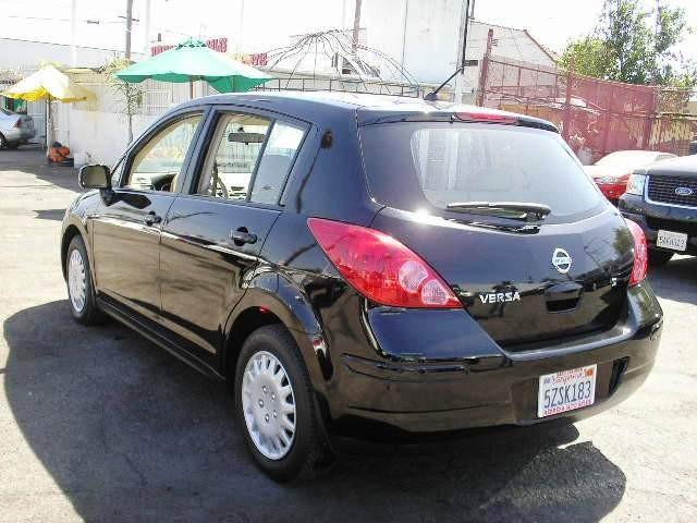 Nissan Versa 2007 photo 3