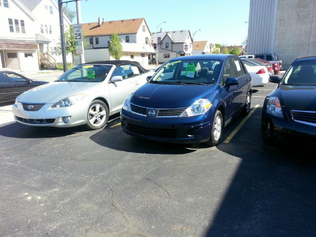 Nissan Versa 2007 photo 1