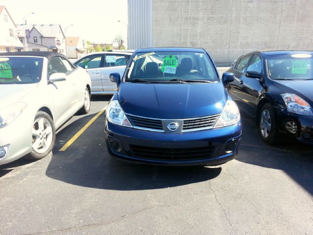 Nissan Versa 2007 photo 4