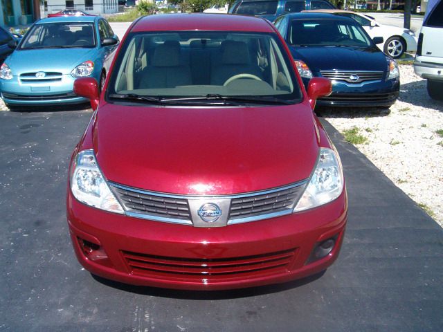 Nissan Versa 2007 photo 7