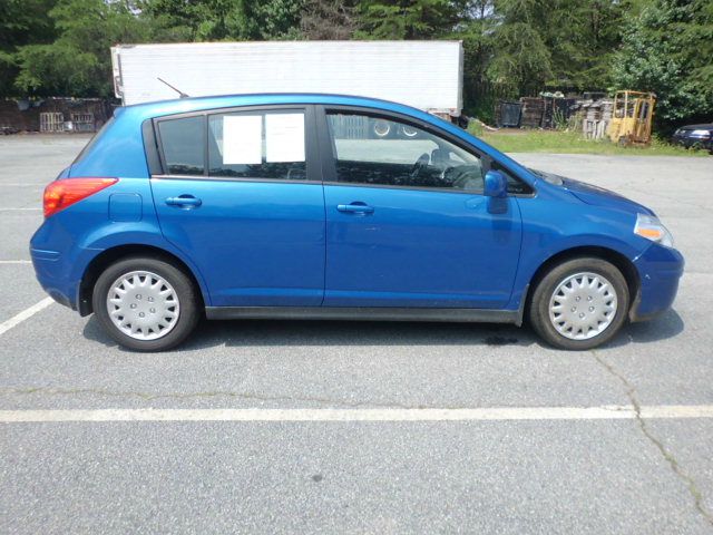 Nissan Versa 2007 photo 3