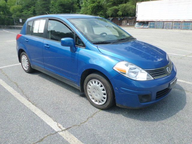 Nissan Versa 2007 photo 4