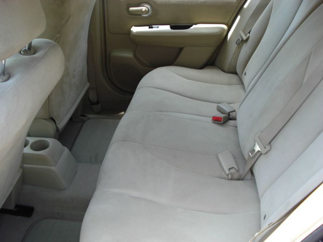 Nissan Versa 2007 photo 15