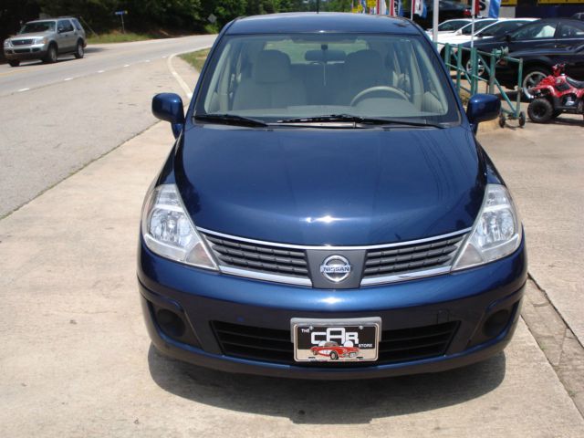 Nissan Versa 2007 photo 19