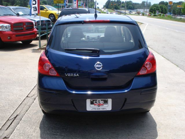 Nissan Versa 2007 photo 21