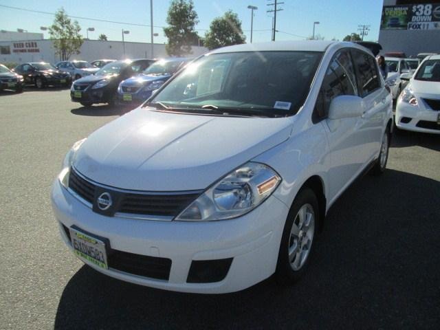 Nissan Versa 2007 photo 3