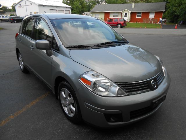 Nissan Versa 2008 photo 14