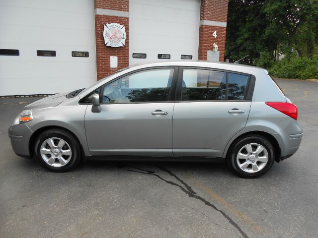 Nissan Versa 2008 photo 27