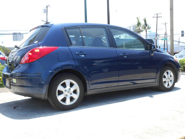 Nissan Versa 2008 photo 7