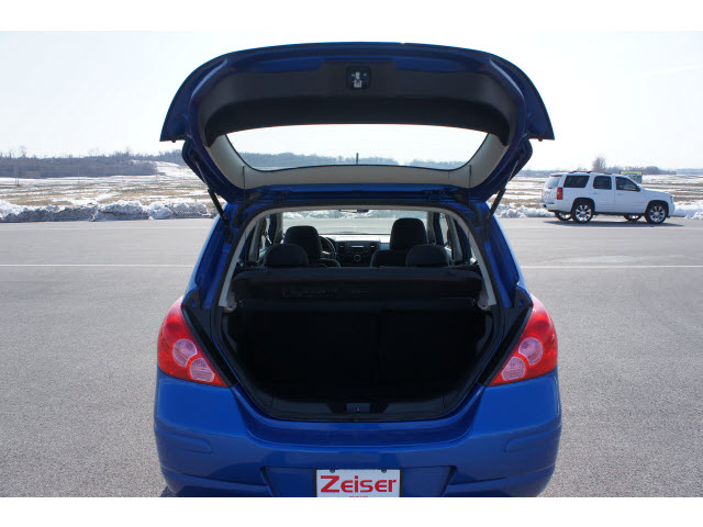 Nissan Versa 2008 photo 5