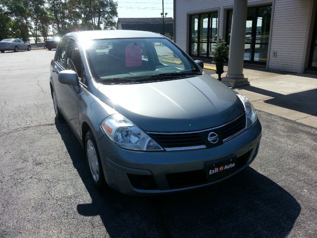 Nissan Versa 2008 photo 4