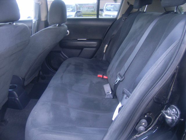 Nissan Versa 2008 photo 6