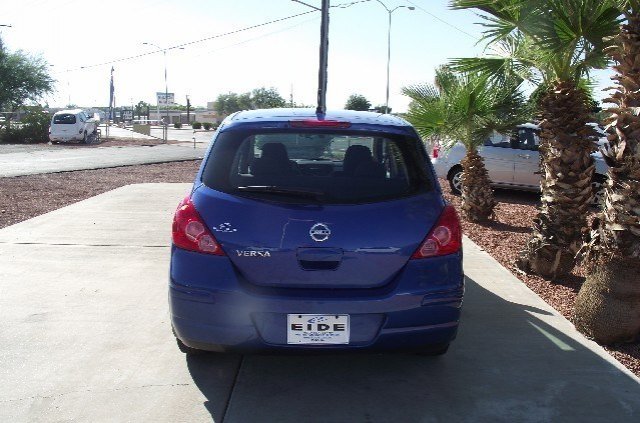 Nissan Versa 2008 photo 1