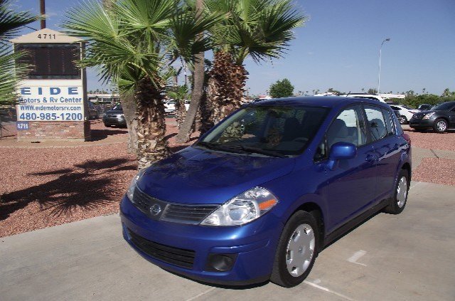 Nissan Versa 2008 photo 5