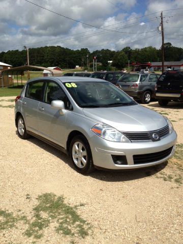 Nissan Versa 2008 photo 6