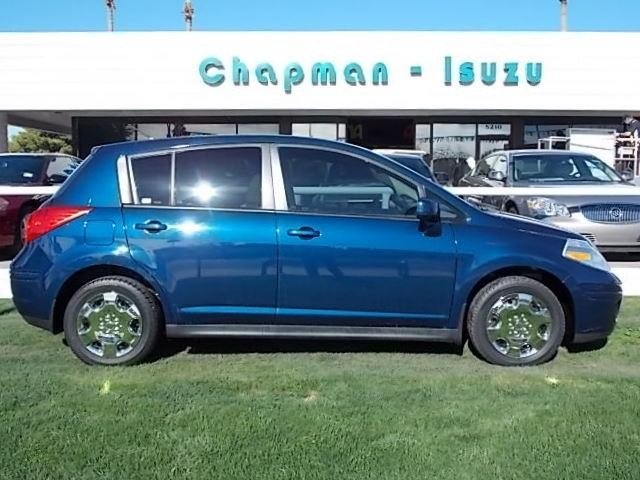 Nissan Versa 2008 photo 3