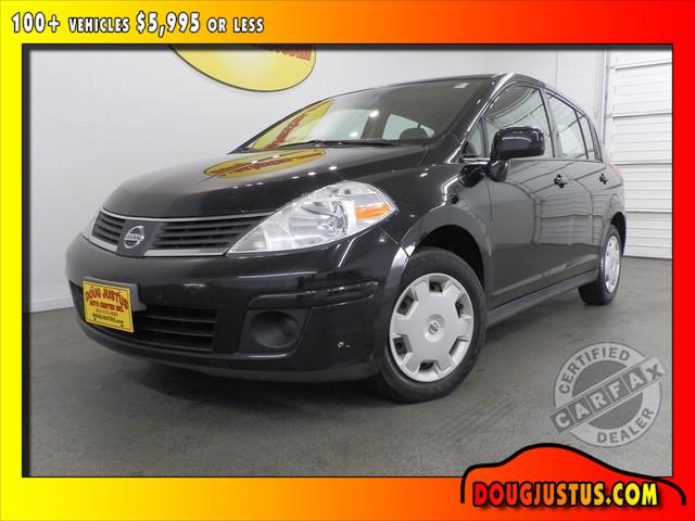 Nissan Versa E43 Hatchback