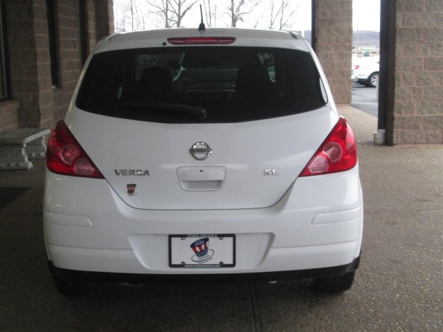 Nissan Versa 2008 photo 3