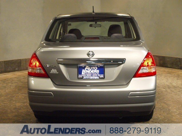 Nissan Versa 2008 photo 5