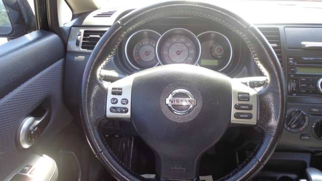 Nissan Versa 2008 photo 5