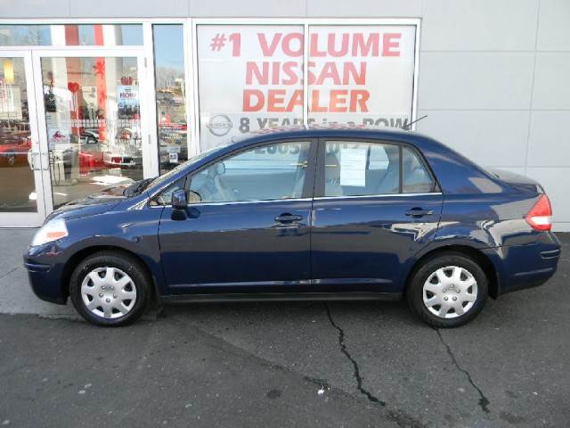 Nissan Versa 2008 photo 5