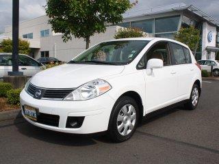 Nissan Versa 2008 photo 3