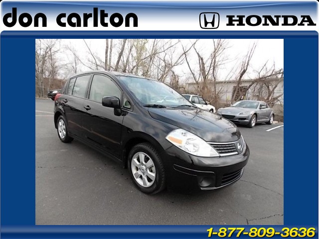 Nissan Versa 2009 photo 3