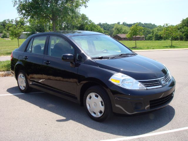 Nissan Versa 2009 photo 19