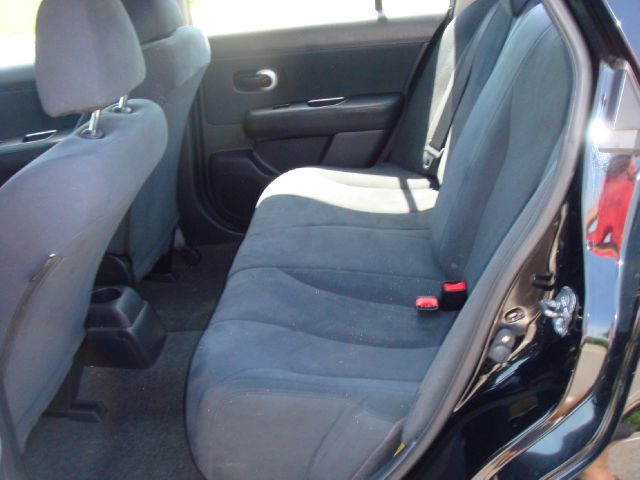 Nissan Versa 2009 photo 22