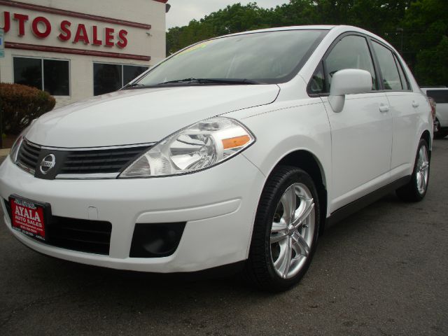 Nissan Versa 2009 photo 27