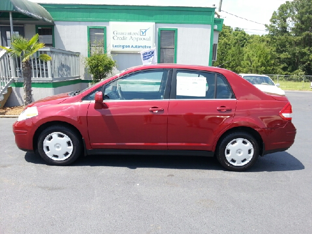 Nissan Versa 2009 photo 3