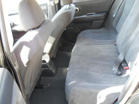 Nissan Versa 2009 photo 3