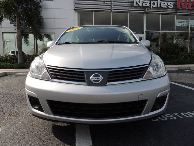 Nissan Versa 2009 photo 5