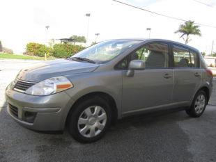 Nissan Versa 2009 photo 8