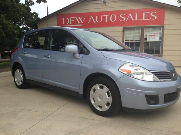 Nissan Versa 2009 photo 4