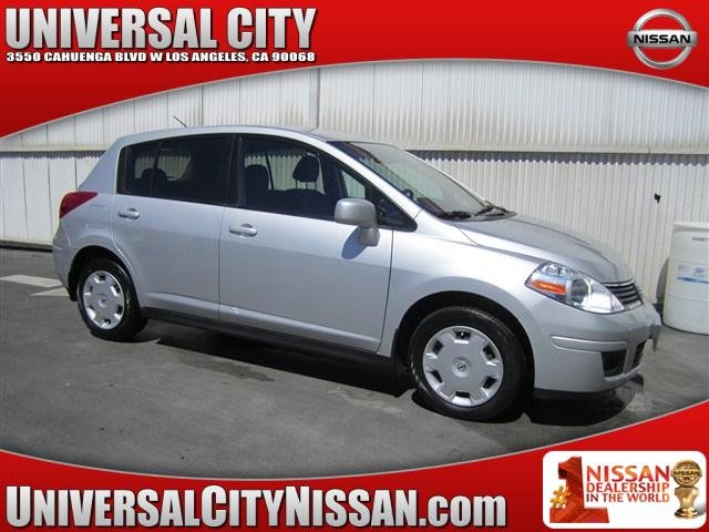 Nissan Versa 2009 photo 3